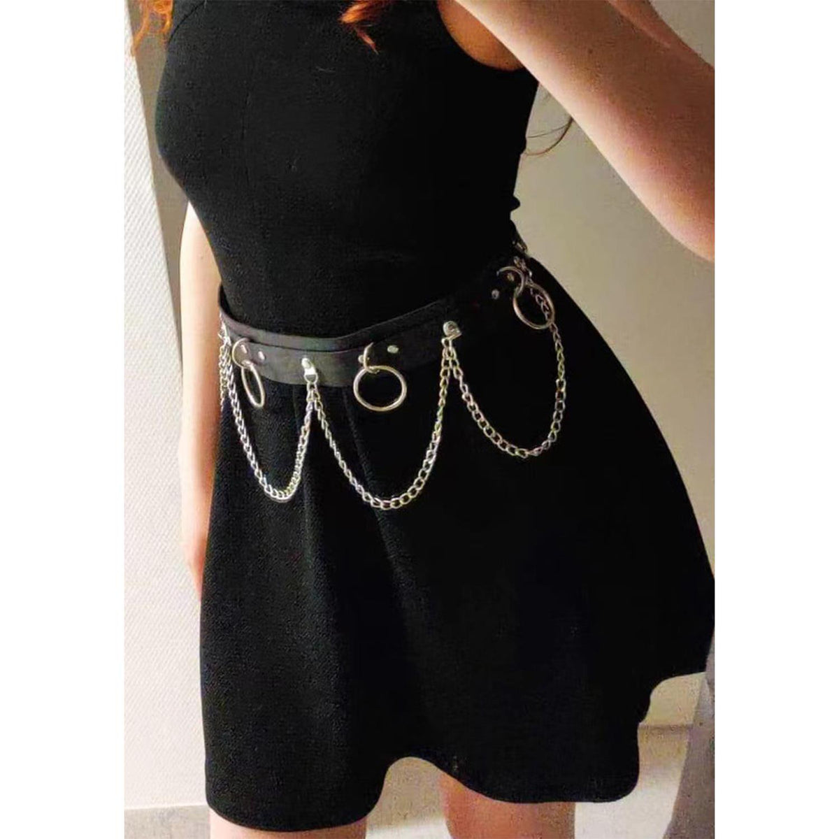 Metal Halkalı Zincir Detaylı Gotik Harness Kemer