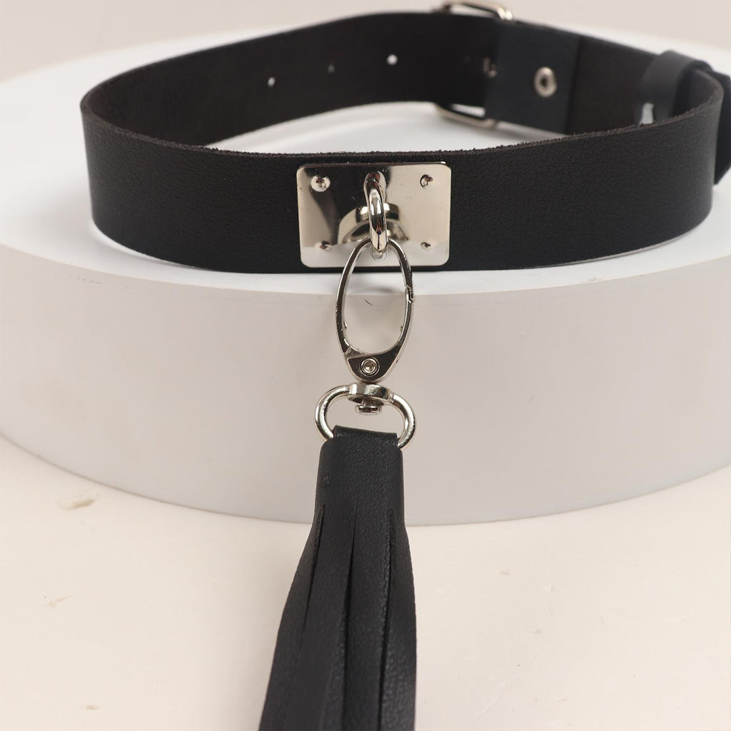 Deri Fırfırlı Choker Harness Kolye Siyah