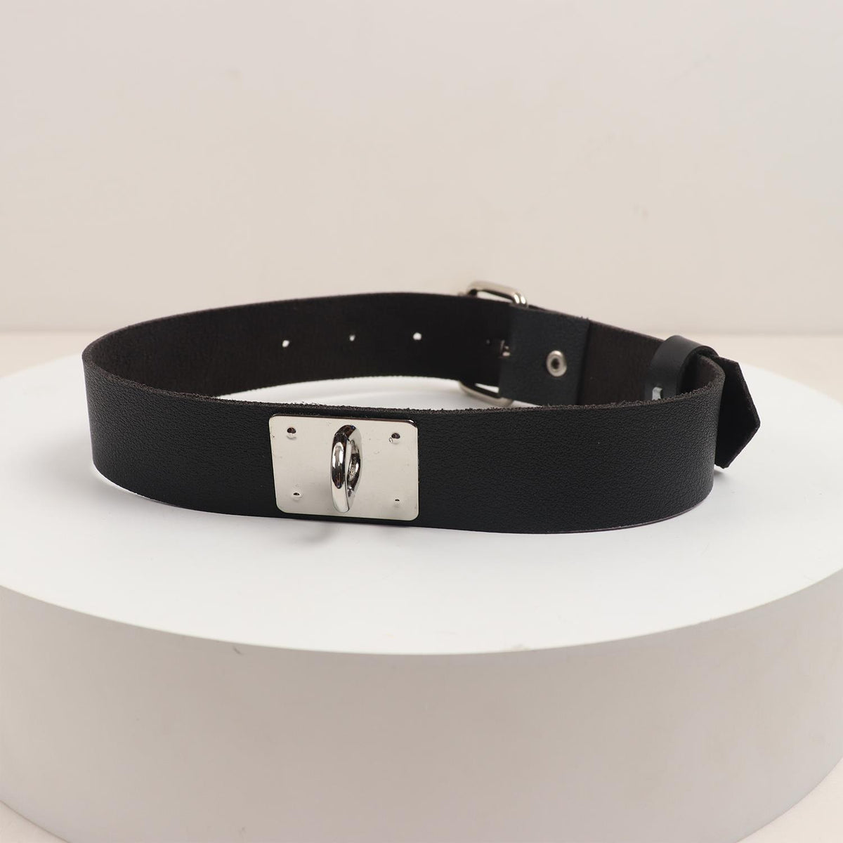 Deri Fırfırlı Choker Harness Kolye Siyah